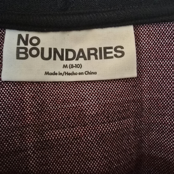 No Bondaries Christmas Style - Picture 9 of 9